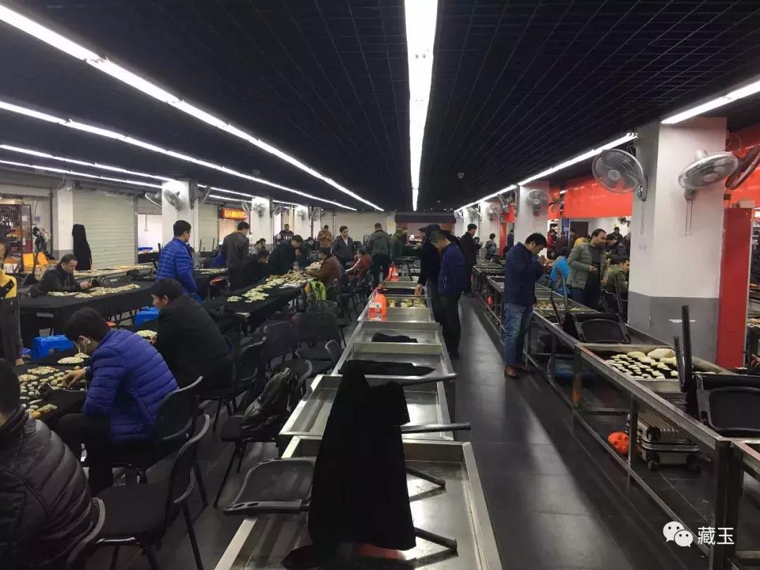 如何鉴别俄料真假,如何鉴别俄料和田玉的真假