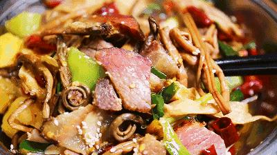 在武汉,过年囤货是一道养肉题