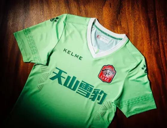 kelme新赛季足球训练服,kelme足球中甲