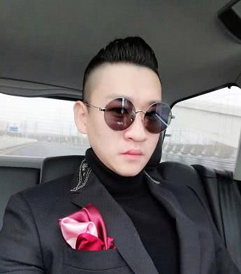 曹云金评价郭德纲七千字长文,郭德纲说曹云金背叛师门完整版