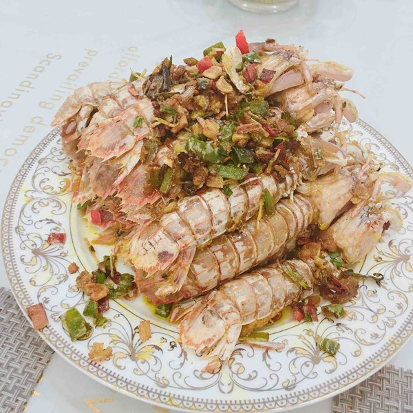 椒盐皮皮虾鲜香脆爽的做法,椒盐皮皮虾可以用冷冻皮皮虾做吗