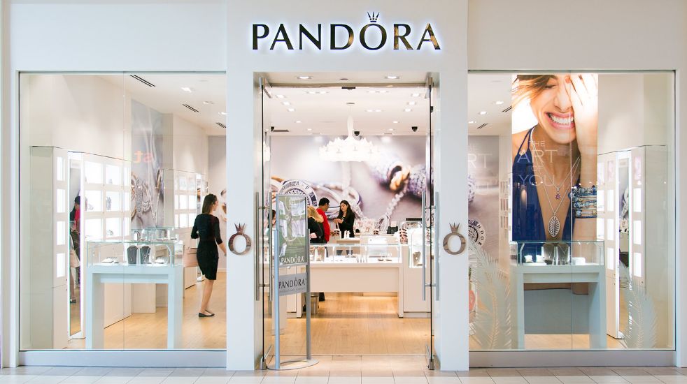 coach母公司旗下品牌,coach母公司