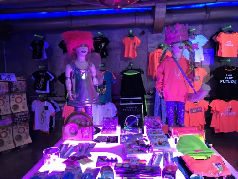 赛博朋克为什么伤害低,虚假的赛博朋克和真正的赛博朋克