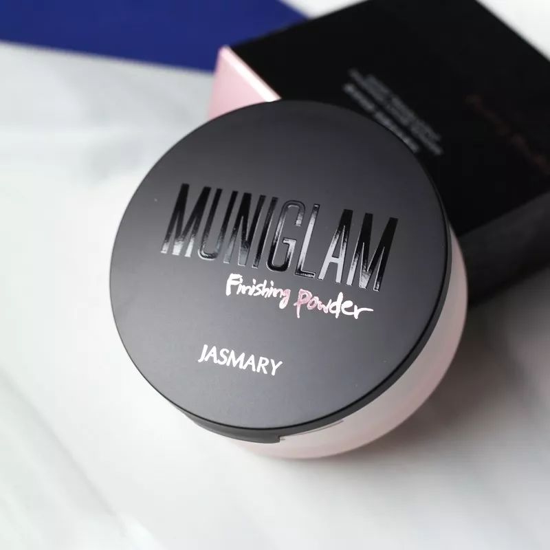 脱妆尴尬的小妙招,聚餐妆容持久