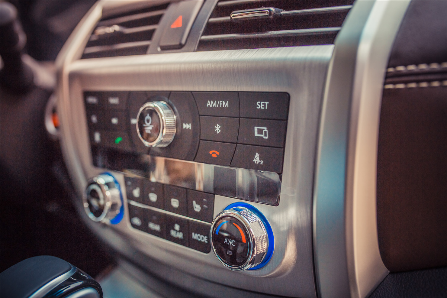 驾比速T5，冬日太原暖心游