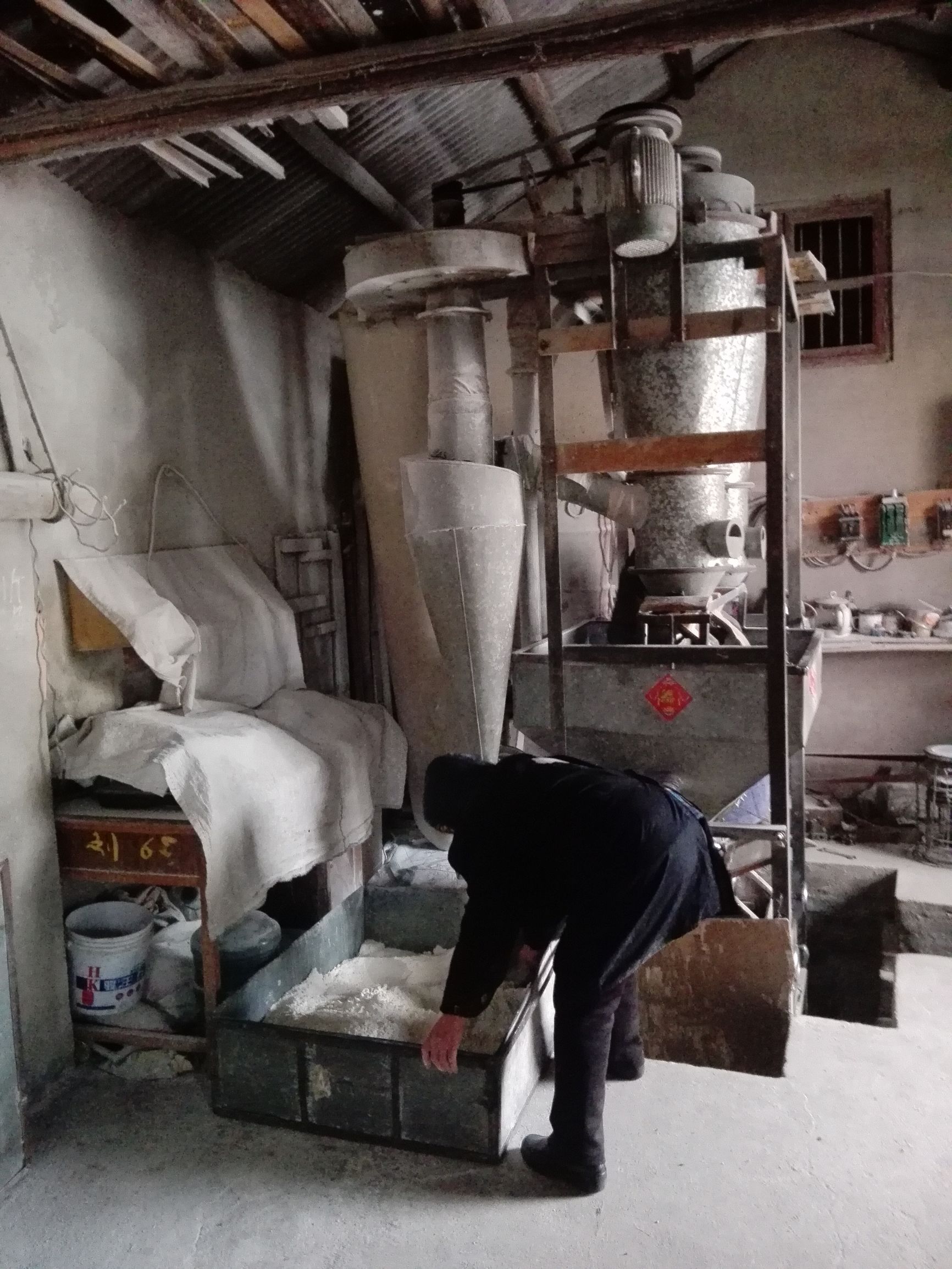 一篇新闻报道50字,一篇报道决定一亿人的命运