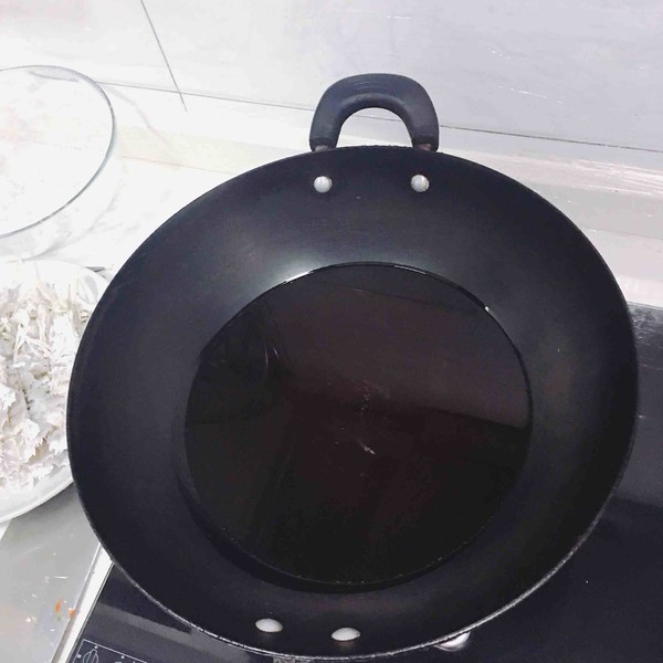 椒盐皮皮虾鲜香脆爽的做法,椒盐皮皮虾可以用冷冻皮皮虾做吗