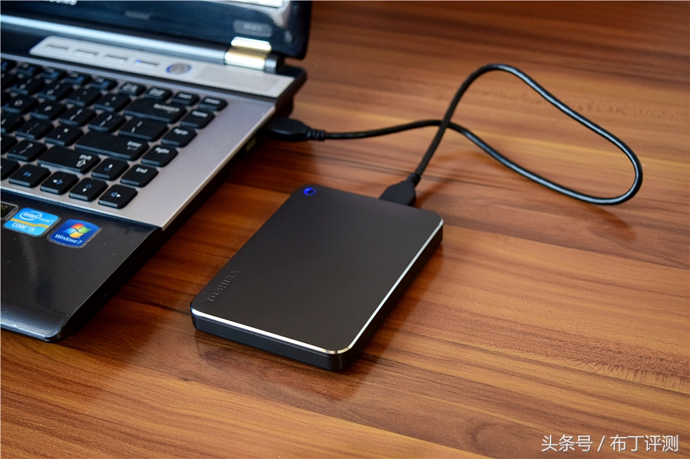 移动固态硬盘推荐东芝移动硬盘,东芝品牌移动硬盘买哪款好