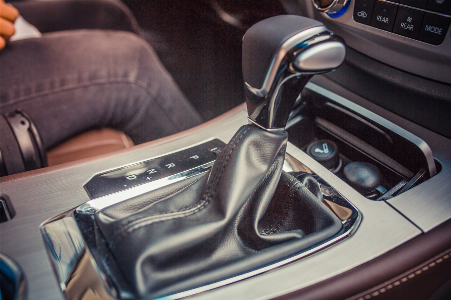 驾比速T5，冬日太原暖心游