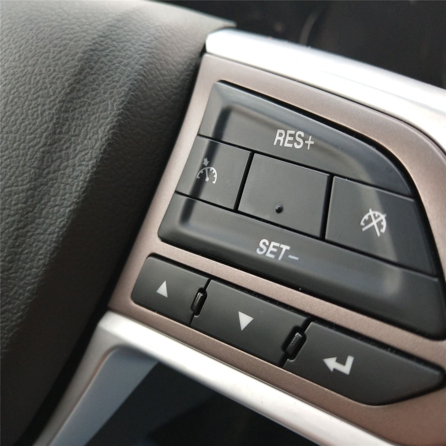 驾比速T5，冬日太原暖心游