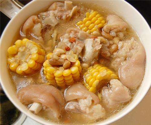 猪手最好吃的做法大全,猪手最好吃的做法放黄豆吗