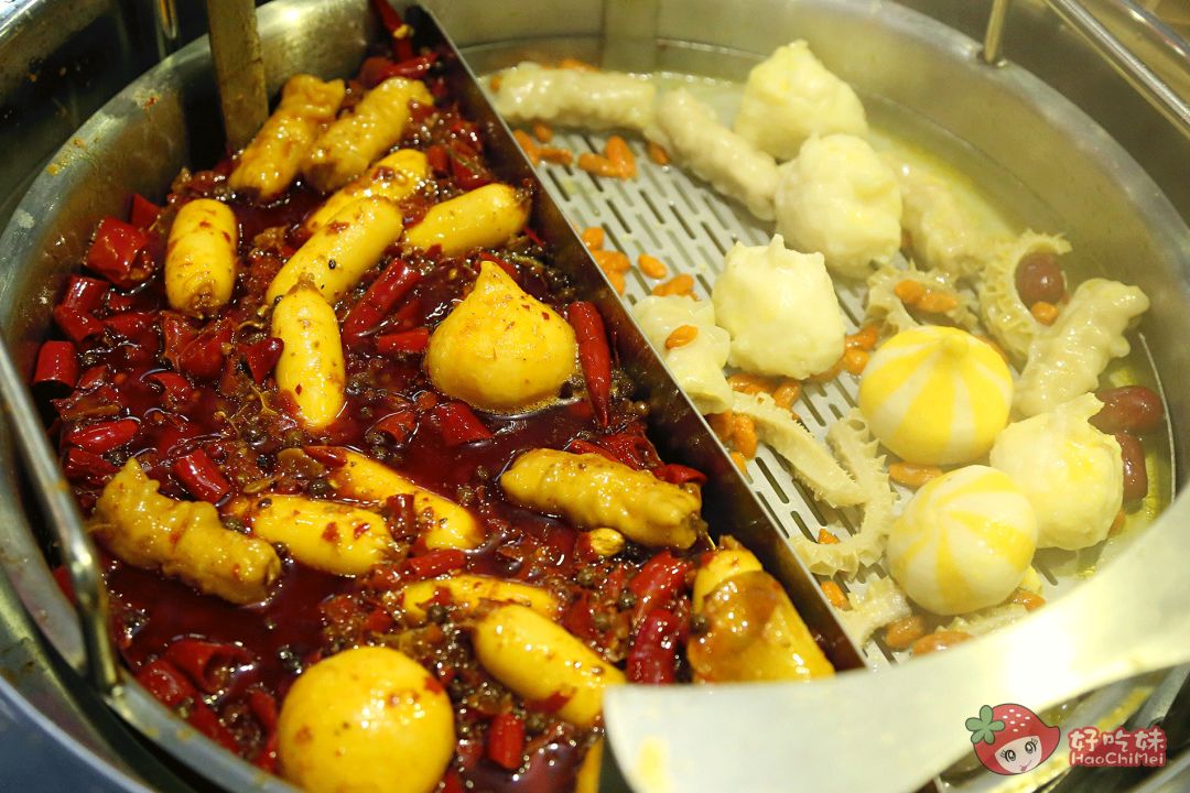 首家会发光的水晶烤鱼，会起飞的火锅自带霸气特效，打响2月第1战