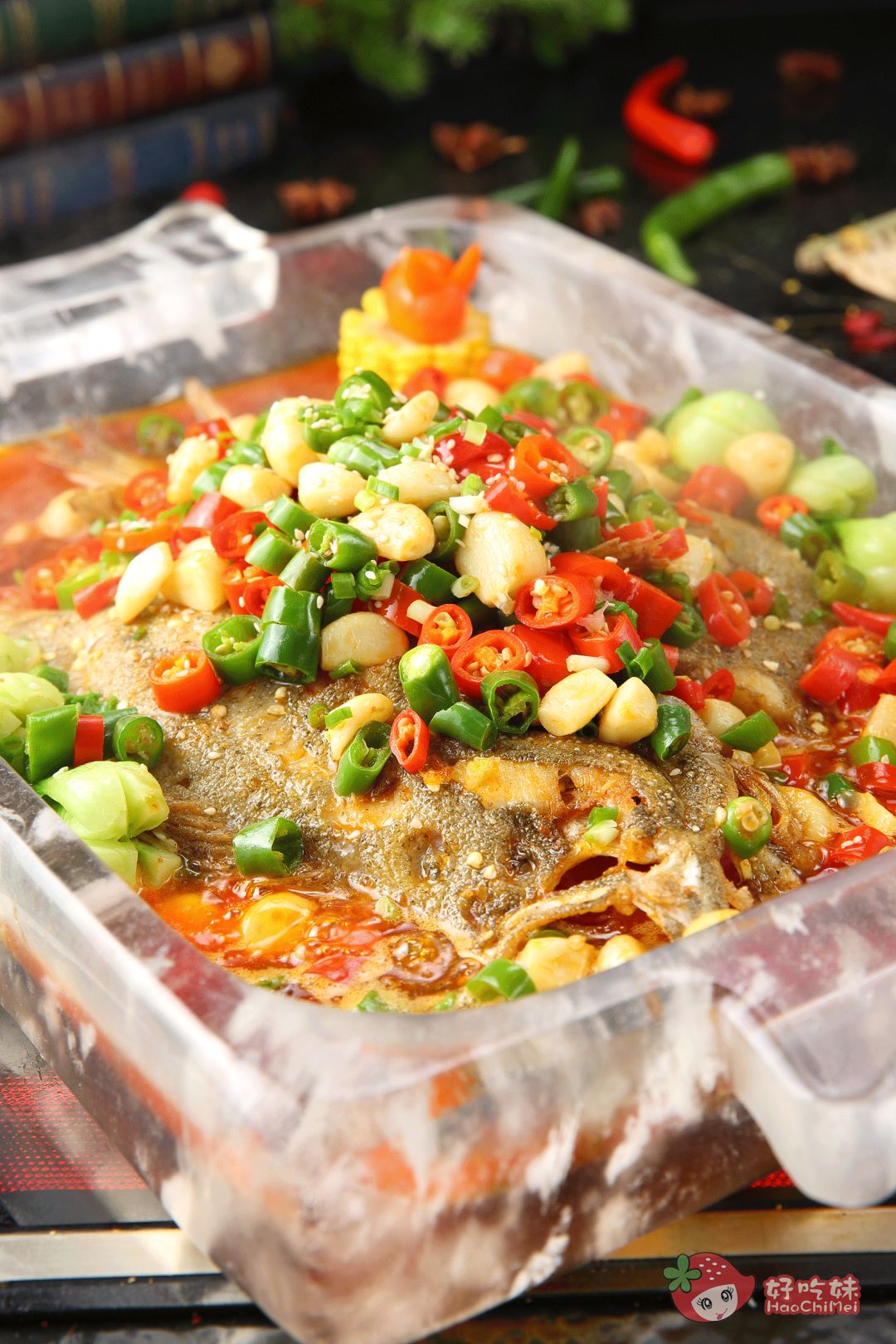 首家会发光的水晶烤鱼，会起飞的火锅自带霸气特效，打响2月第1战