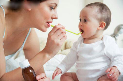 宝宝发烧如何判断彻底退烧了,宝宝发烧简单正确的退烧方法