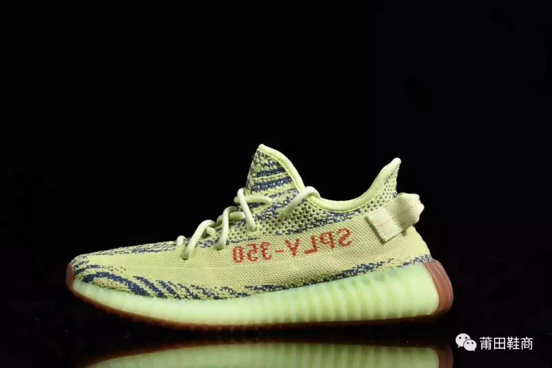 阿迪达斯yeezy350椰子鞋粉色,2021yeezy350女生必入的配色