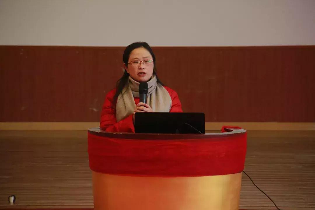 都江堰：「别样的辞旧迎新」专业做教育，用心讲故事