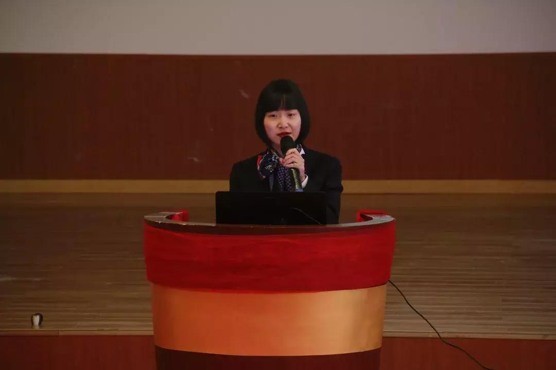 都江堰：「别样的辞旧迎新」专业做教育，用心讲故事