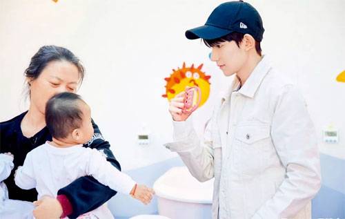 王源18岁生日会公益,王源的公益行为