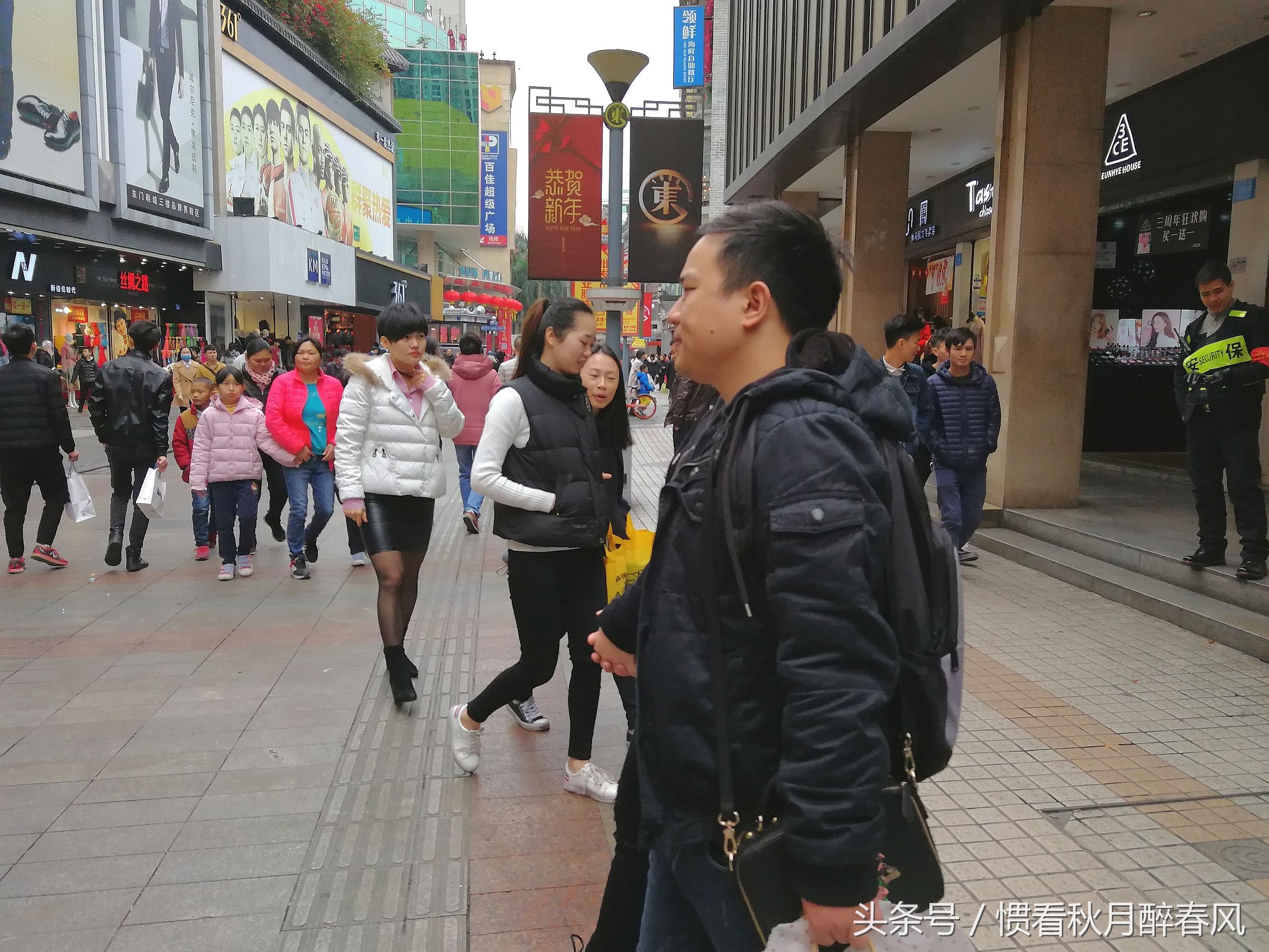 10年的深圳东门步行街,深圳东门步行街最值得逛的一条街