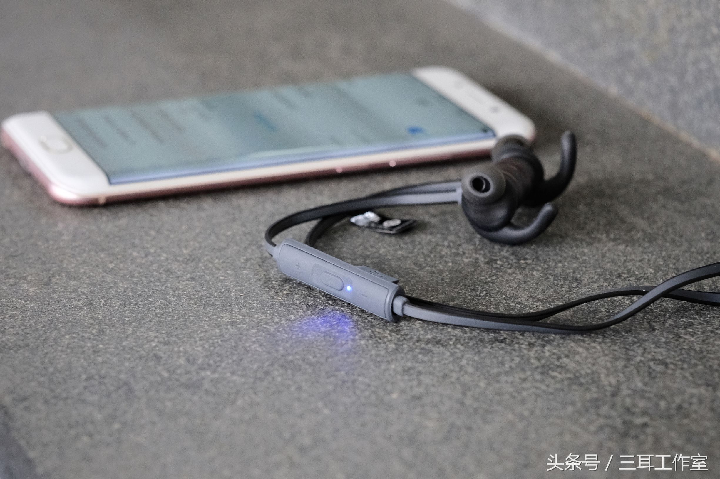 jblt280tws真无线蓝牙耳机评测,jblt280bt蓝牙耳机视频评测