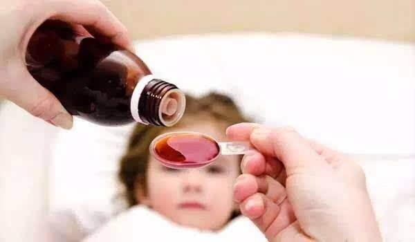 宝宝发烧如何判断彻底退烧了,宝宝发烧简单正确的退烧方法