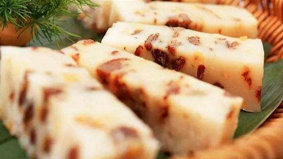 二十三,糖瓜粘,灶王老爷多美言!快过年啦!