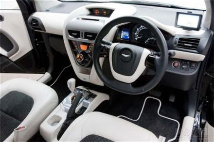 阿斯顿马丁最便宜的顶级超跑,阿斯顿马丁最强两座跑车