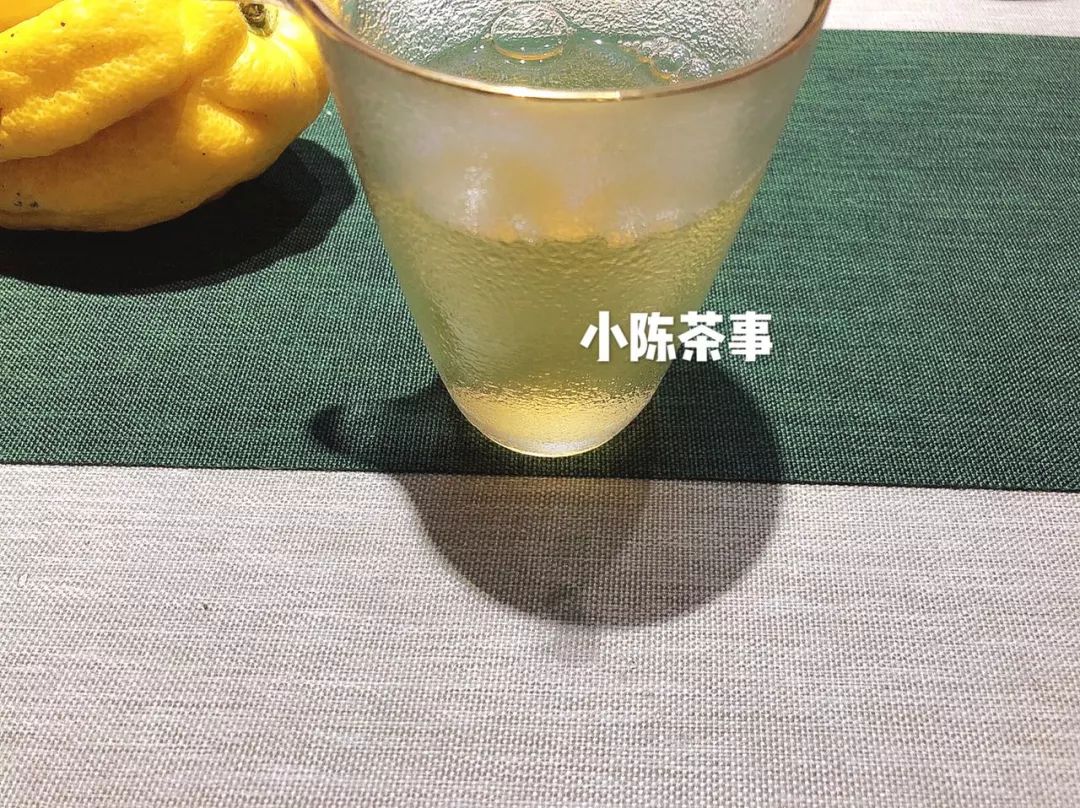 无论到哪里喝茶不能将就,喝茶的人不肯将就