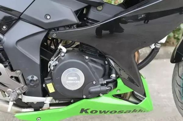 川崎低价,国内最便宜的川崎四缸车