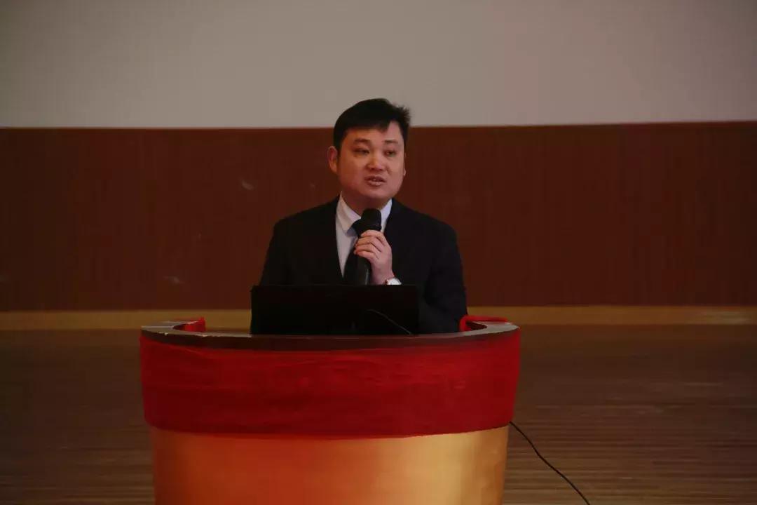 都江堰：「别样的辞旧迎新」专业做教育，用心讲故事