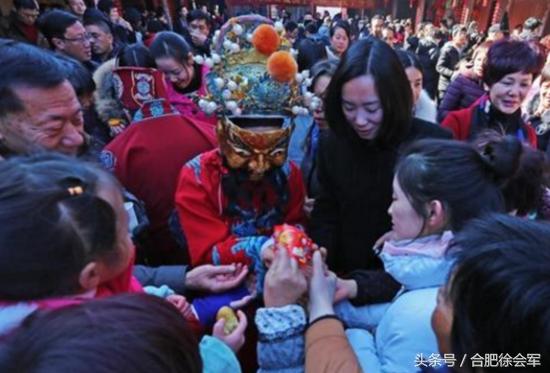 为什么每一年的同一天星期不一样,各个地方的小年都不一样吗