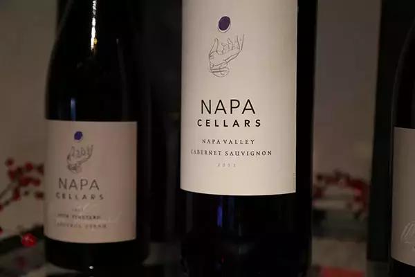 葡萄酒怎么从外观辨别好坏,怎样判断葡萄酒的好坏