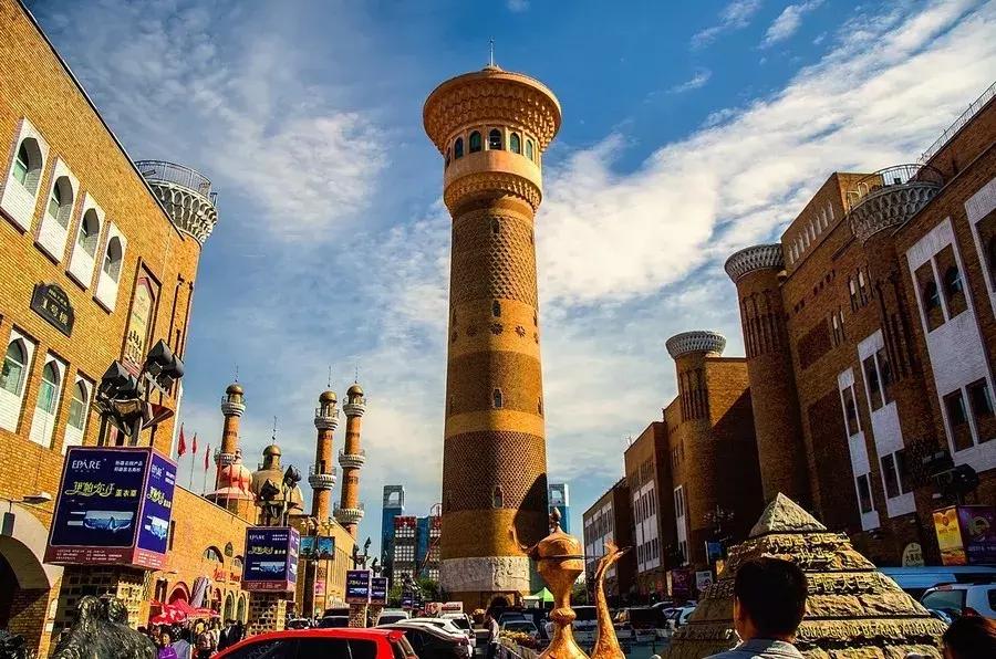 乌鲁木齐体验当地风情的地方,乌鲁木齐感受风的地方