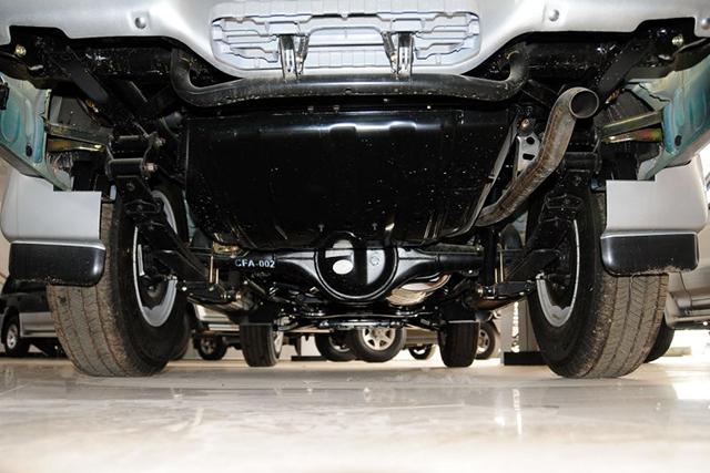 诞生于军工厂，仅卖11万，有人将它比作国产霸道，砸锅卖铁也要买