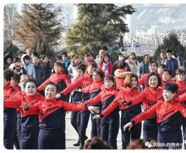 清华丹青诗赞二O一八年宁县广场舞大赛
