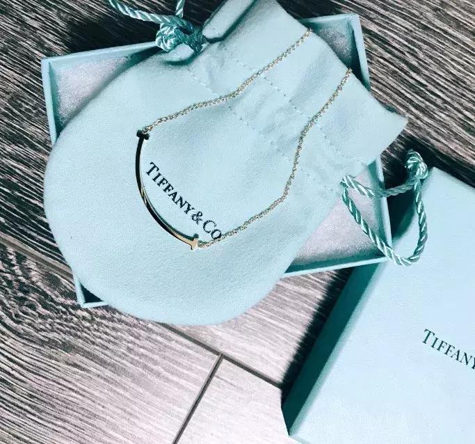 祝天下所有的有情人幸福满满,祝天下有情人恩爱甜蜜