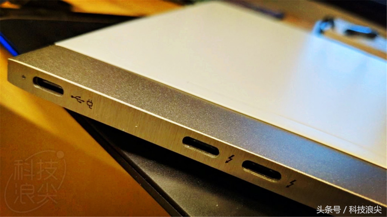 惠普spectre13寸,惠普spectre13陶瓷白