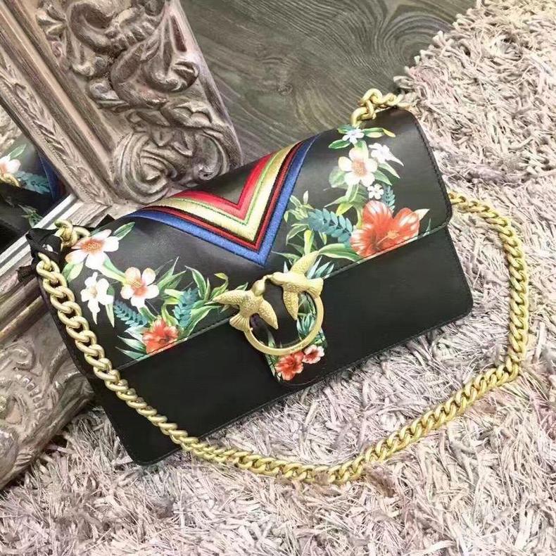 夏季时尚燕子包,燕子包的经典款