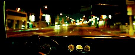 夜间开车眩光是什么样子,开车怎么有效防眩光