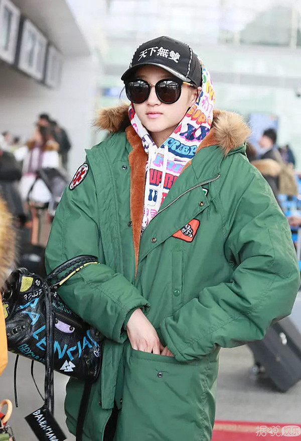 鹿晗关晓彤穿衣,关晓彤为什么穿衣打扮被吐槽