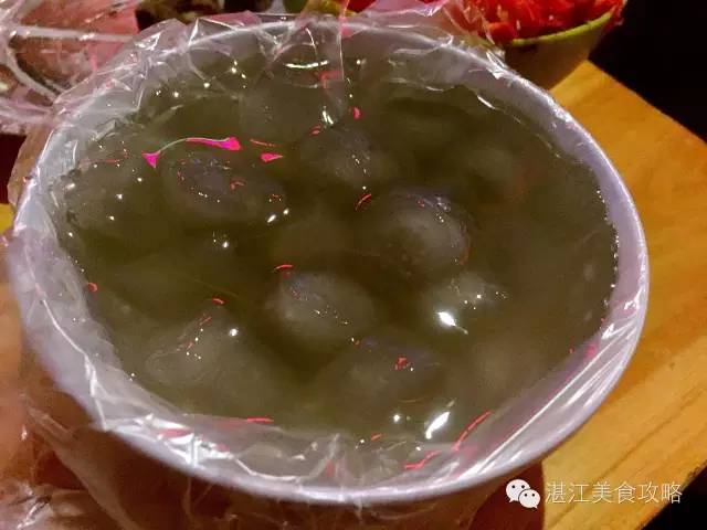 湛江20家“破店”，开着豪车的人都排队去吃！因为它够旧够破够味