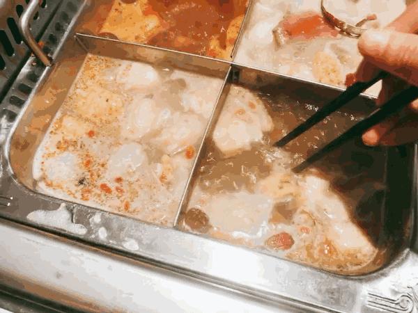 城中炫富新时尚，吃一顿粉粉的桃花玉面美人锅