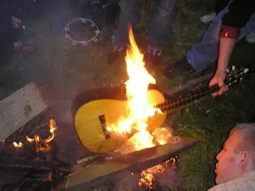 开琴行招人,琴行开业没人进店怎么办