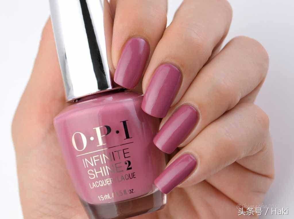 秋冬黄皮显白指甲油,冬季指甲油高级显白雾霾蓝