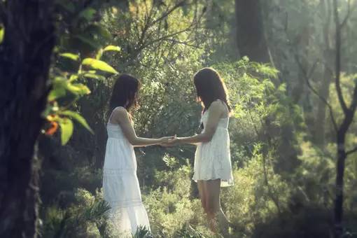 以心交心将心比心利他之心,人与人之间交心要做到将心比心