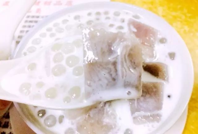 湛江20家“破店”，开着豪车的人都排队去吃！因为它够旧够破够味