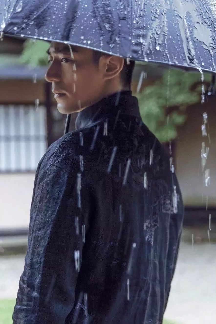 一针一线中式嫁衣,一针一线时尚