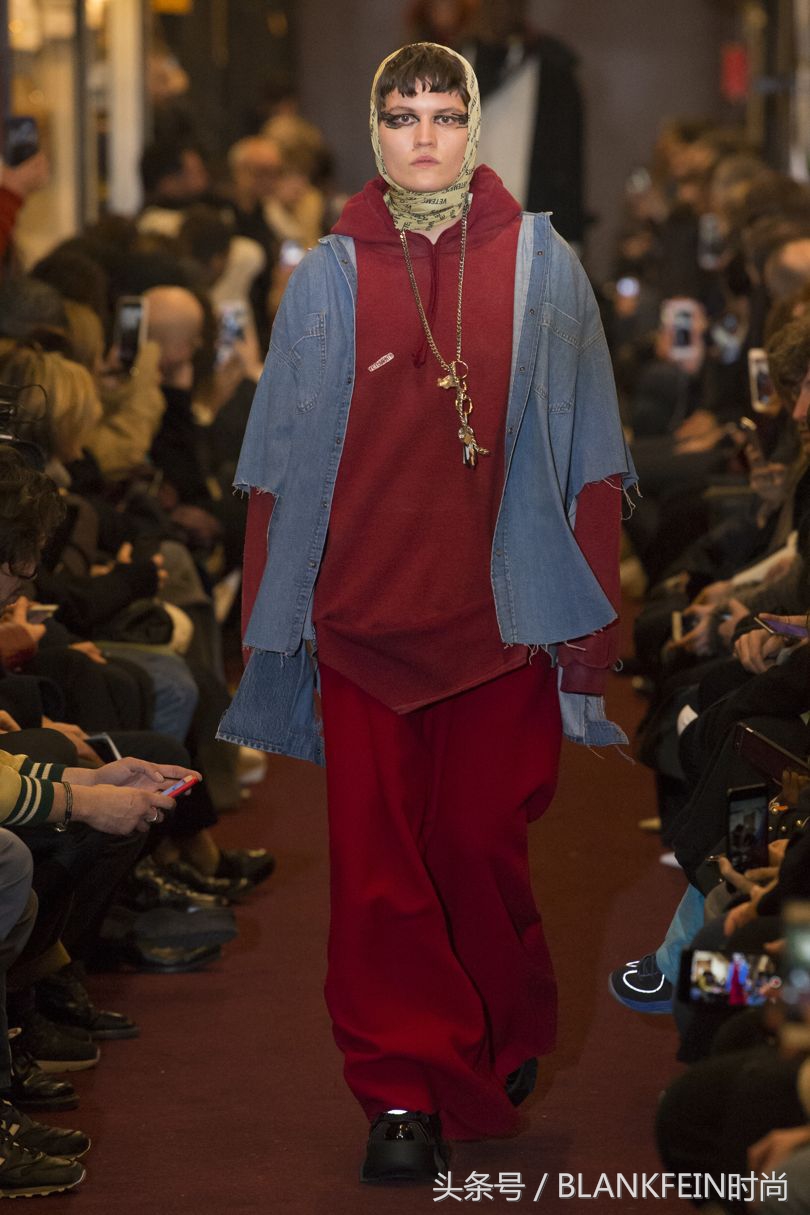 时装周eliesaab秀场,vetements男装发布会