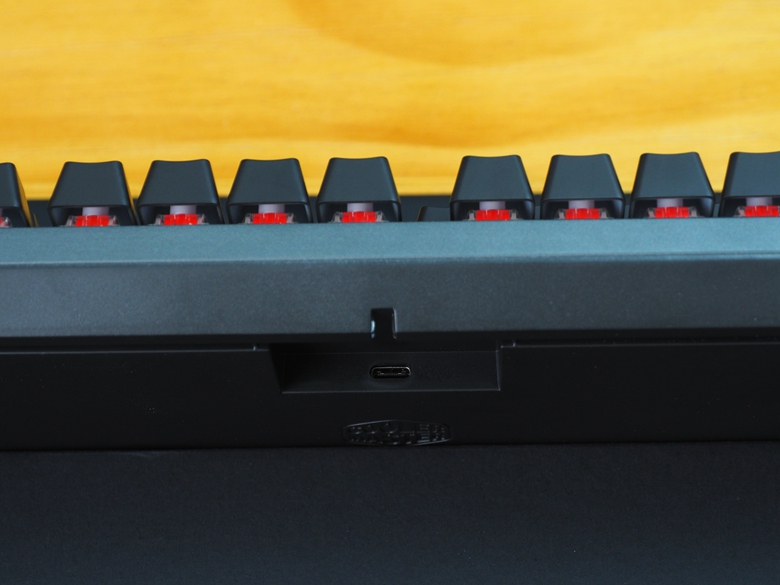 澶у巶鏃犵嚎rgb閿洏,閰峰喎mk750鏈烘閿洏