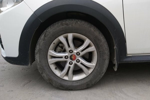 为了未出生的儿子，3.8万买了辆15年的景逸XV，我骄傲啊